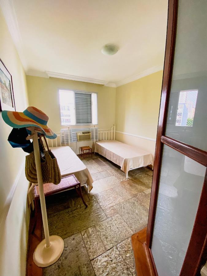 Duplex 500 Metros Da Praia - グァルジャー エクステリア 写真